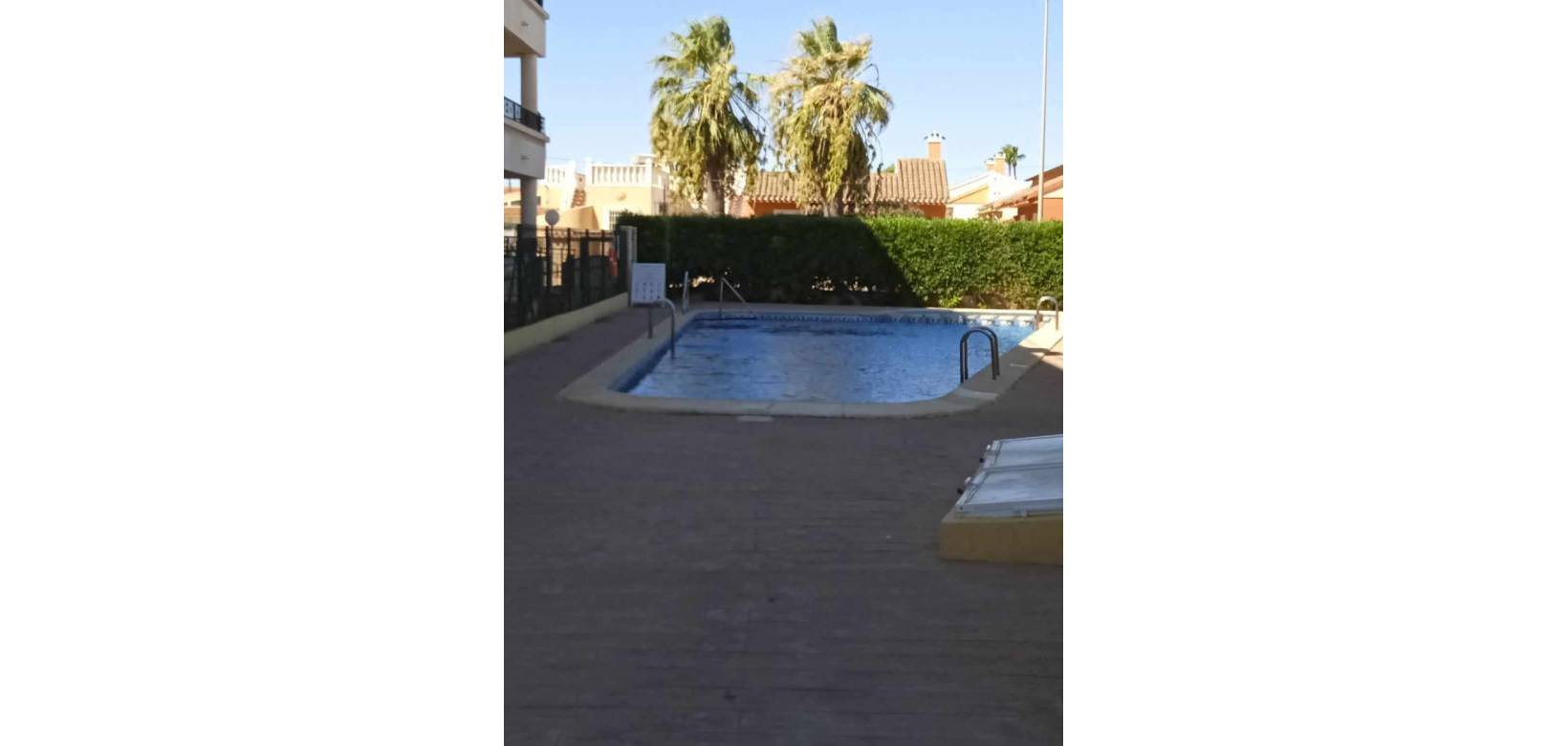 Resale - Apartment - Playa Flamenca - Alicante